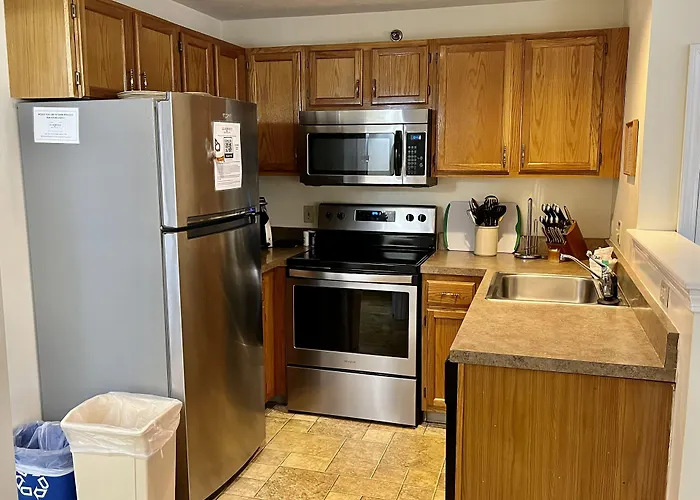 Elmwood Resort Hotel